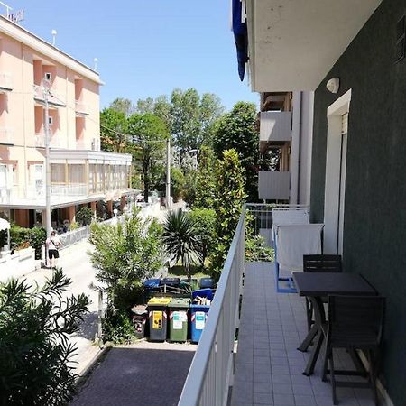 Appartamento Fabbri A Rivabella Di Римини Экстерьер фото